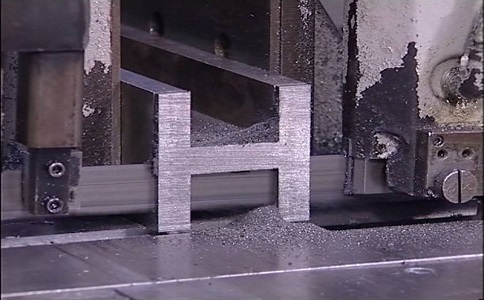 聊城大揭秘：带锯条价格多少钱才能买到高质量的产品？